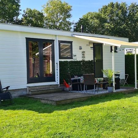Gezellige Chalet Met Grote Privetuin. Dronrijp Exterior photo