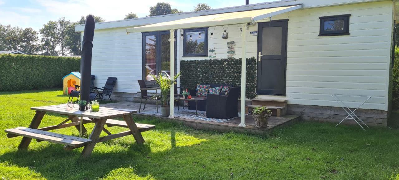 Gezellige Chalet Met Grote Privetuin. Dronrijp Exterior photo